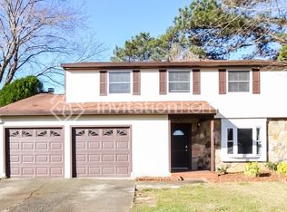 2567 Morgan Lake Dr NE, Marietta, GA