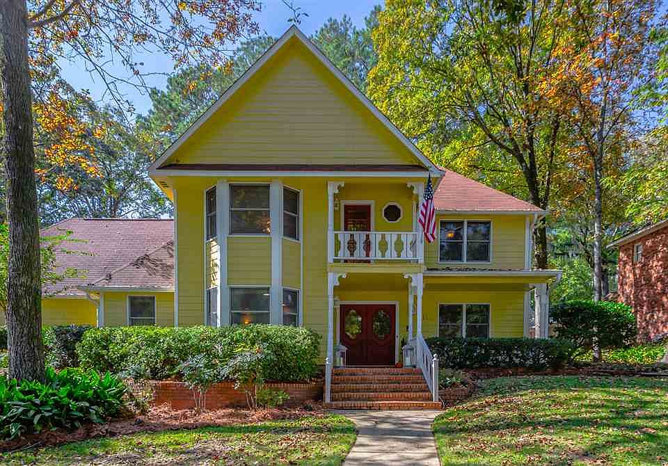 1st image of 113 Countrywood Cir