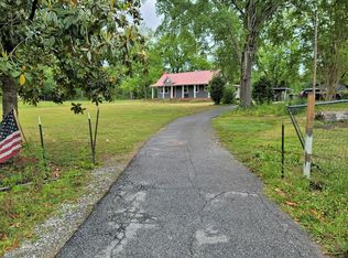 12734 Warm Springs Rd, Ellerslie, GA 31807