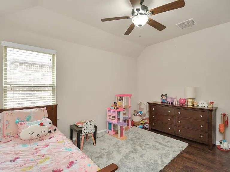 17510 Woodfalls Ln — Photo 34