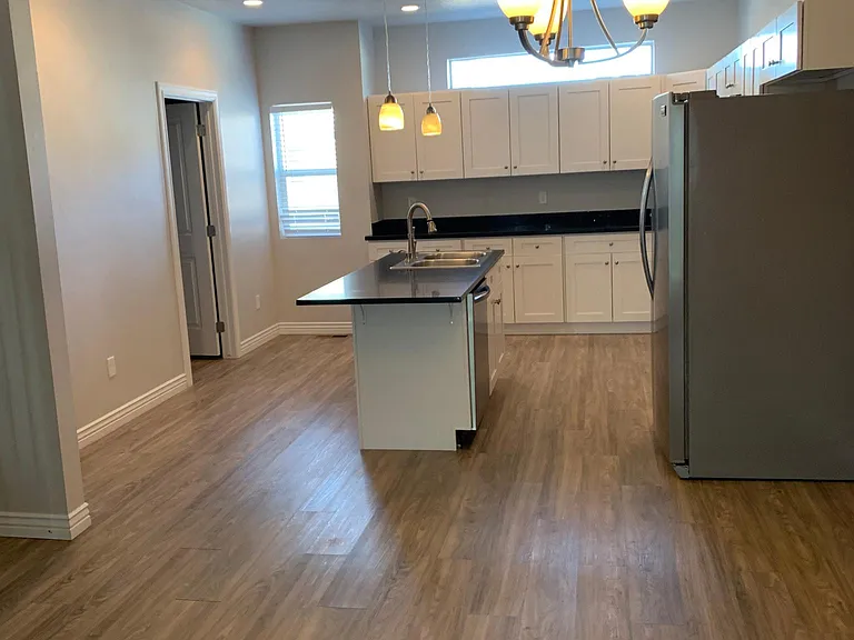 3873 S 1530 W — Photo 5
