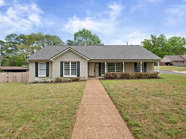 1744 Bryn Mawr Cir, Germantown, TN 38138