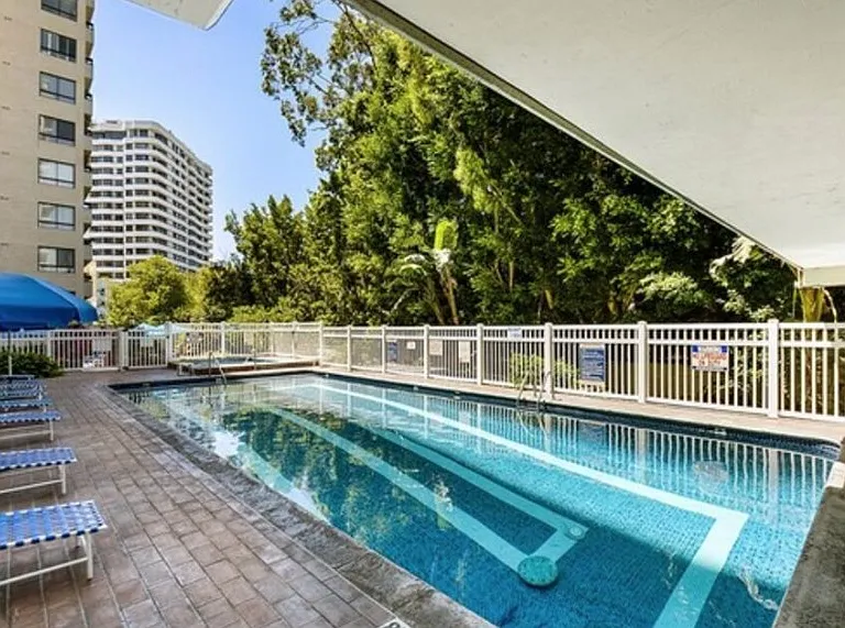 10535 Wilshire Blvd #912 — Photo 12