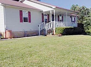 420 Mackie Rd, Sparta, TN 38583