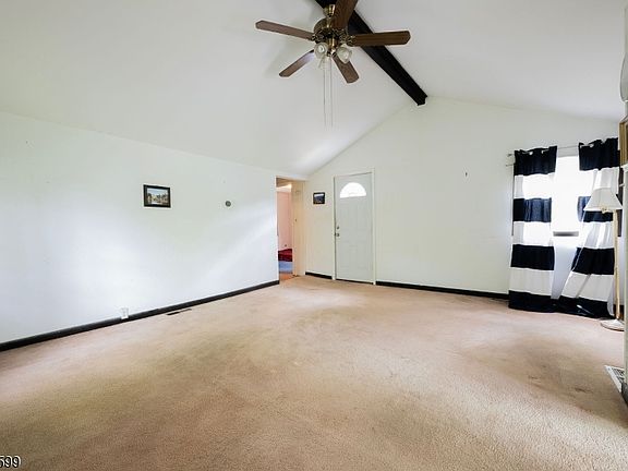4th image of 114 Mcgregor Ave