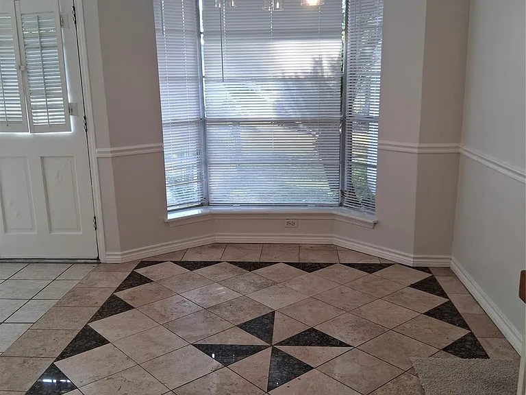 7515 Brush Wood Dr — Photo 6