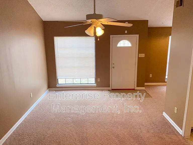 6519 Birkenhead Rd — Photo 3