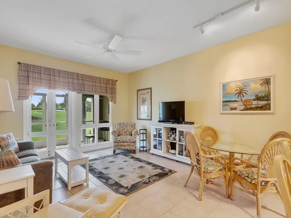 5060 Harmony Cir APT 102, Vero Beach, FL 32967