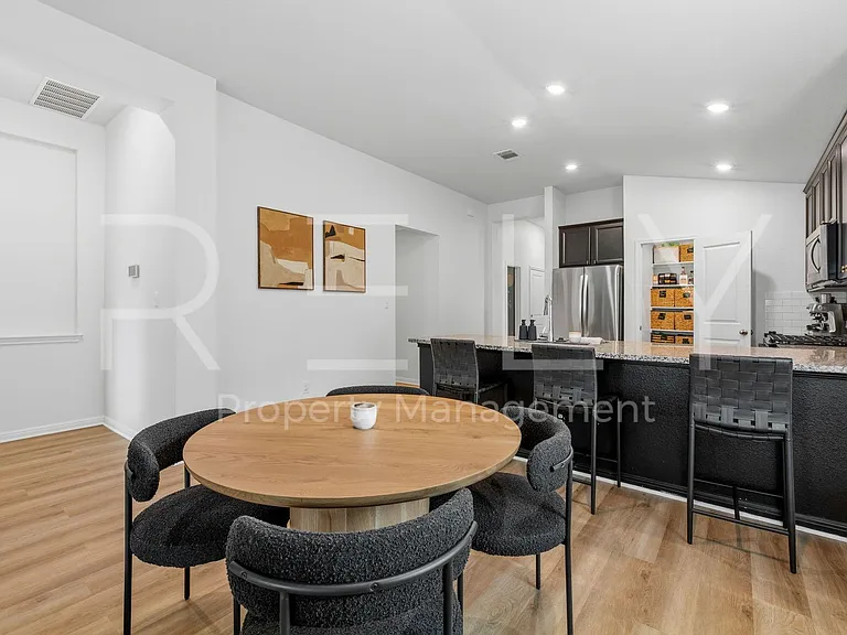 6517 Teramo Ter — Photo 16