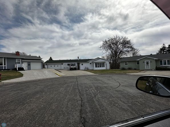1380 Central Ave N, Valley City, ND 58072