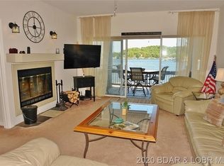 38 Point Cherokee Cir #A, Lake Ozark, MO 65049