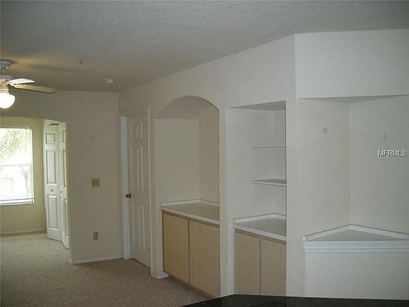 4th image of 824 Camargo Way Unit 205