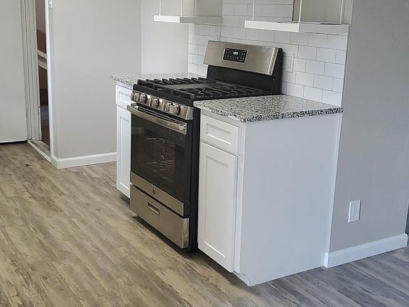 2nd image of 1108 Coke Dr