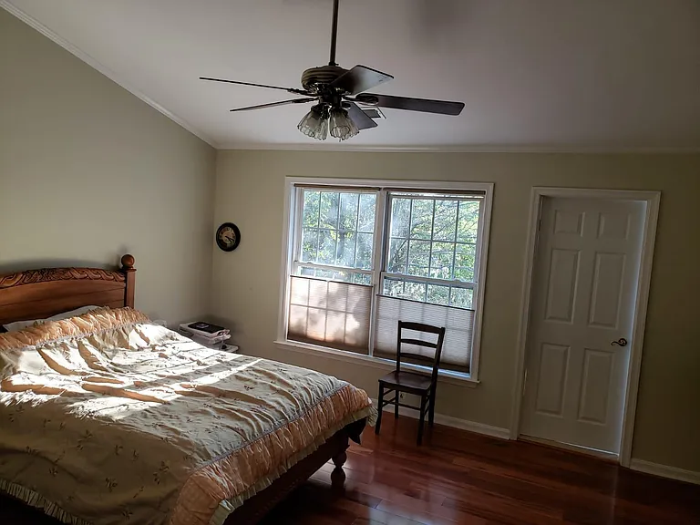 Master Bedroom (upper level)