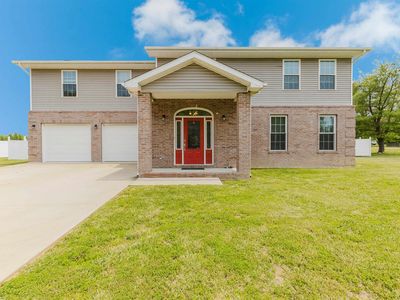 704 Legacy Dr, Herrin, IL, 62948