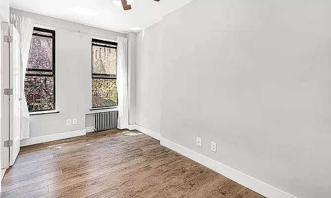 Rented by REAL New York | media 12