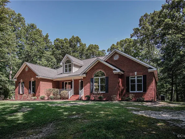 7171 Sertoma Dr, Lanexa, VA 23089