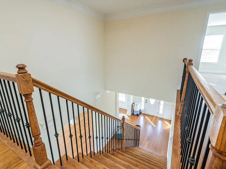 965 McCathern Ave — Photo 37