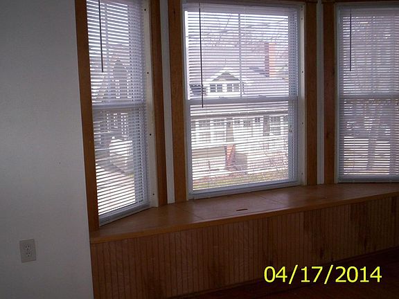 window seat in master