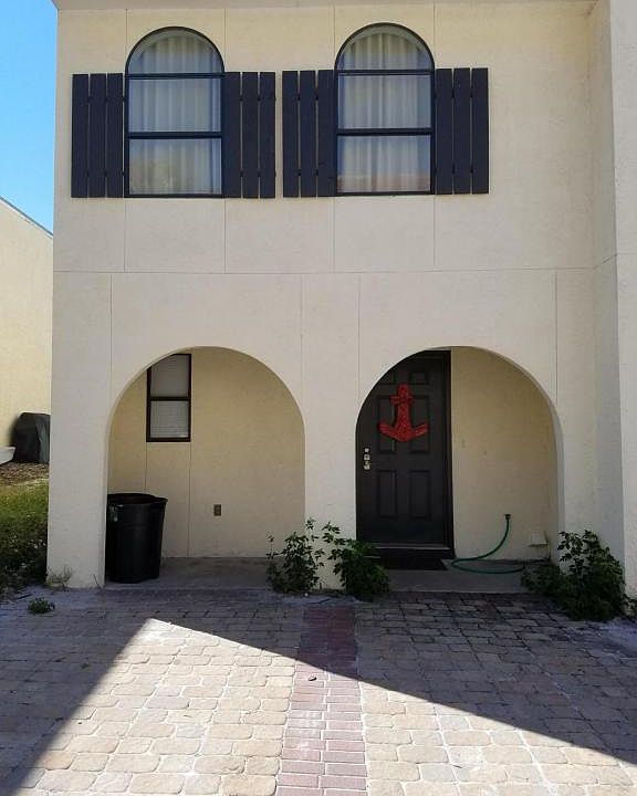 1st image of 91 Norwood Dr Unit 17