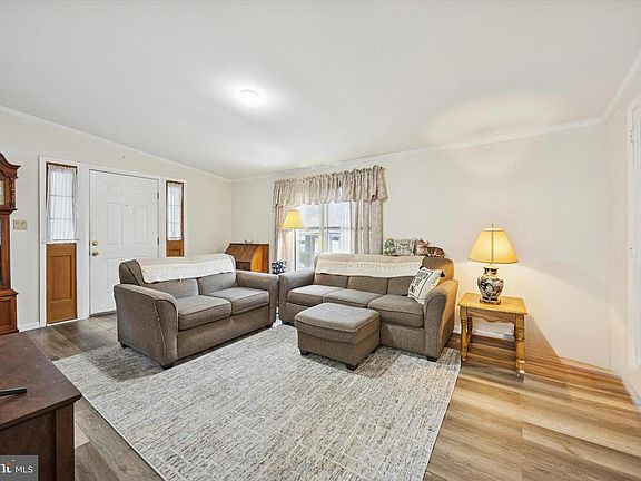 4th image of 50 Loft Mountain Dr