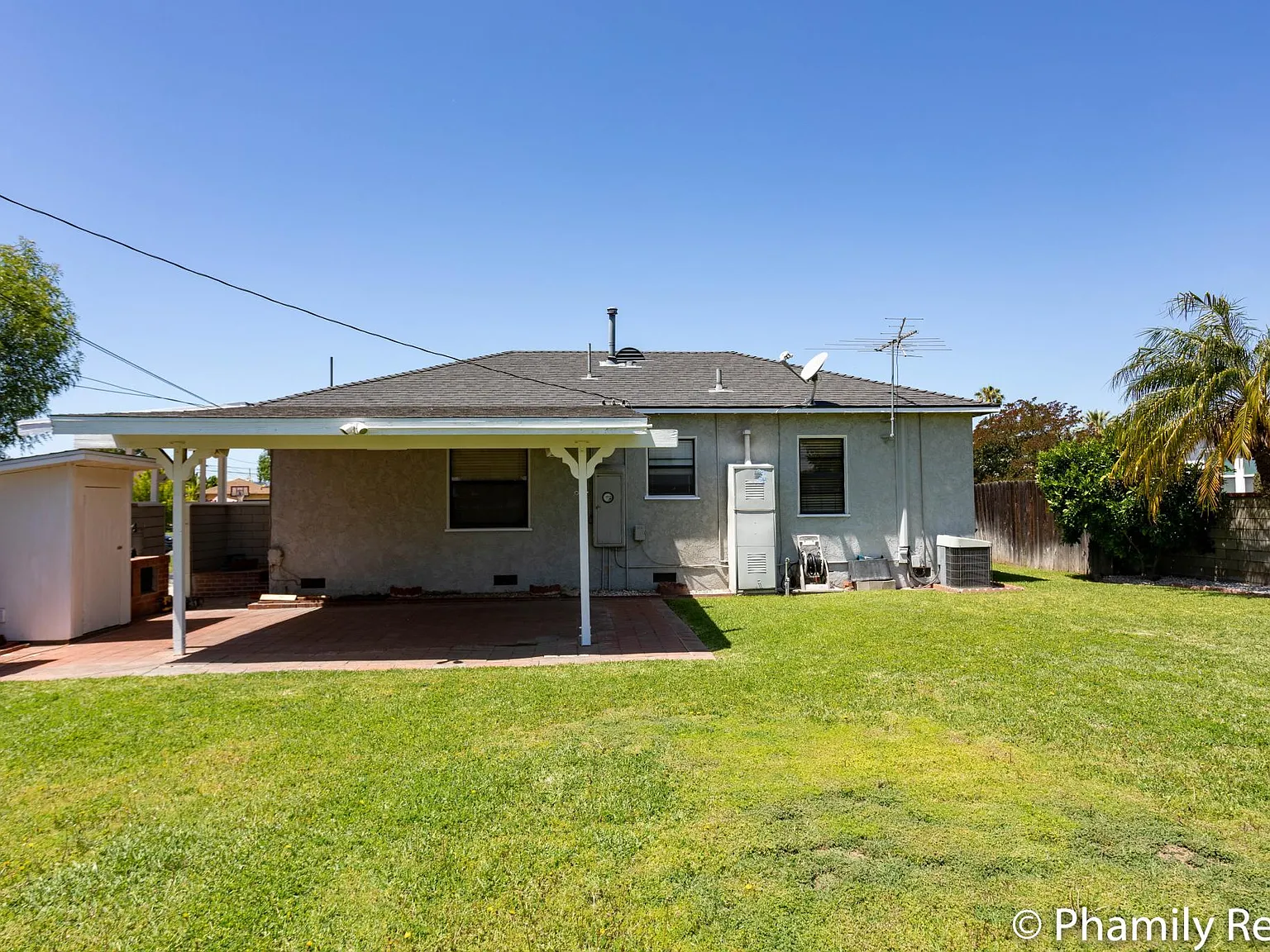 3238 Hempstead Ave — Photo 4