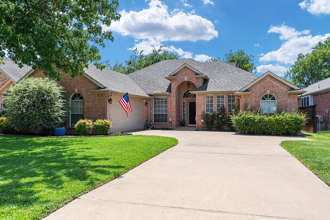 2021 Enchanted Ln, Mansfield, TX 76063 Zillow