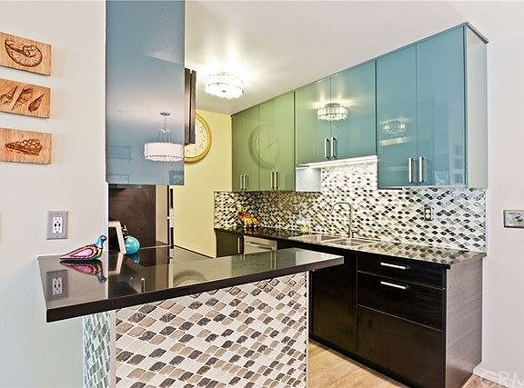 2nd image of 576 N Bellflower Blvd Unit 139