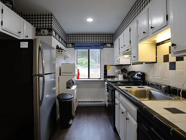 3 Windsor Hill Way #D41 — Photo 2