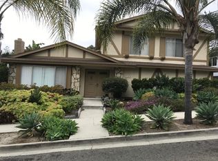 2155 Via Robles, Oceanside, CA 92054