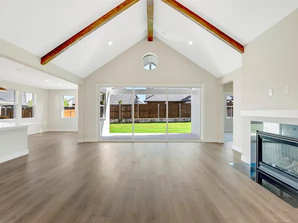 719 Emerald Hts, Lavon, TX 75166