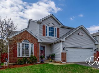 254 Spring Valley Way, Round Lake, IL 60073