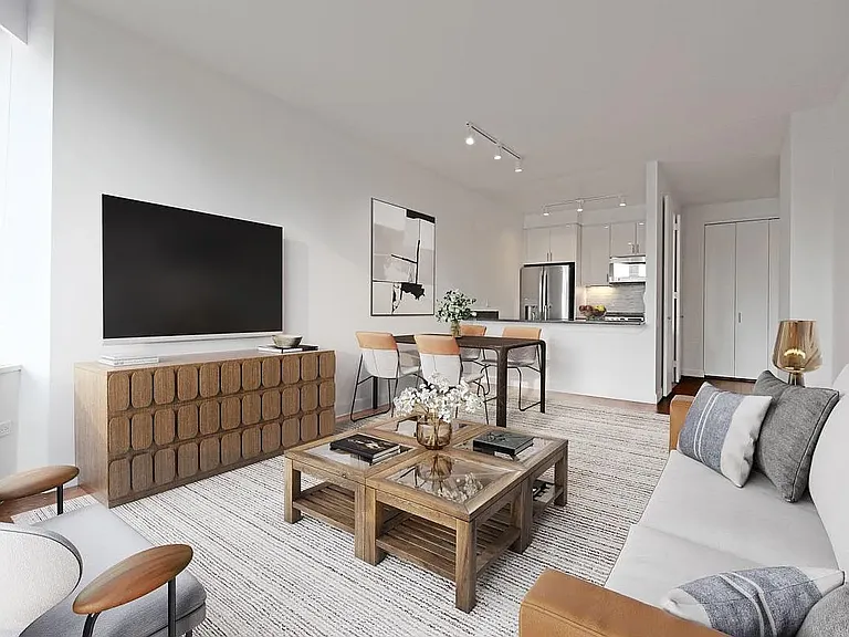 350 E 79th St #5B — Photo 2