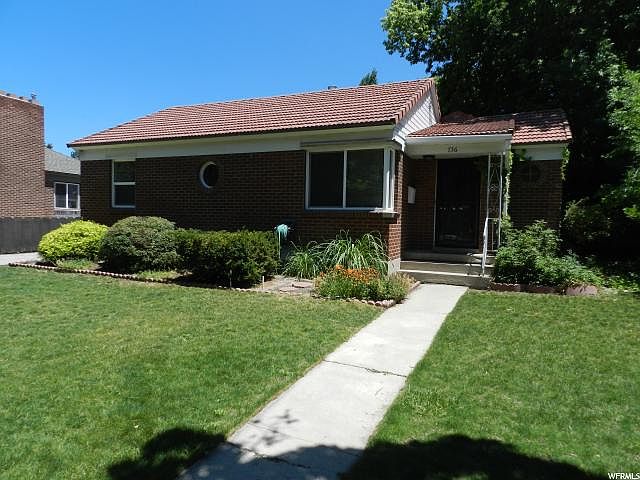 1st image of 736 N Sonata St