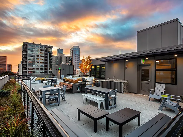 Summit Flats — Photo 22