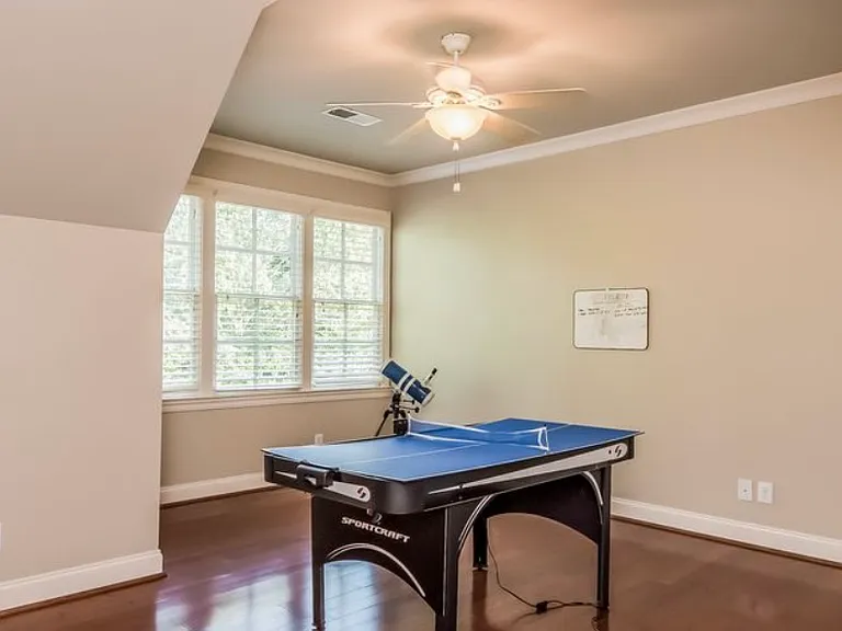 905 Shepards Ct — Photo 19