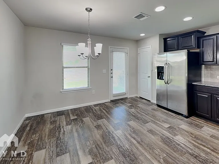 717 Pinnacle Dr — Photo 6