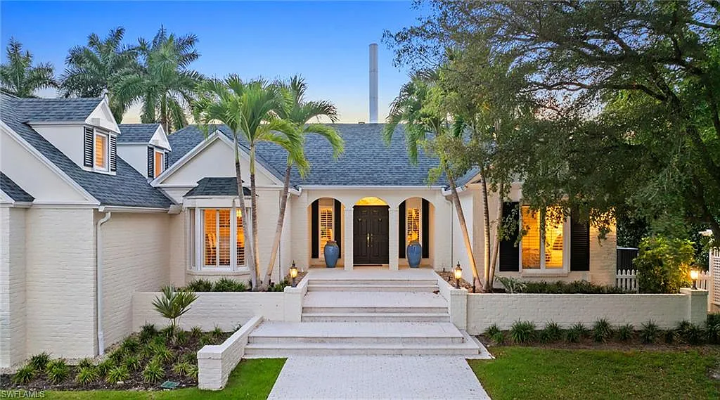 4 bed, 4.5 bath, 3797 sqft, $45,000 — Photo 2
