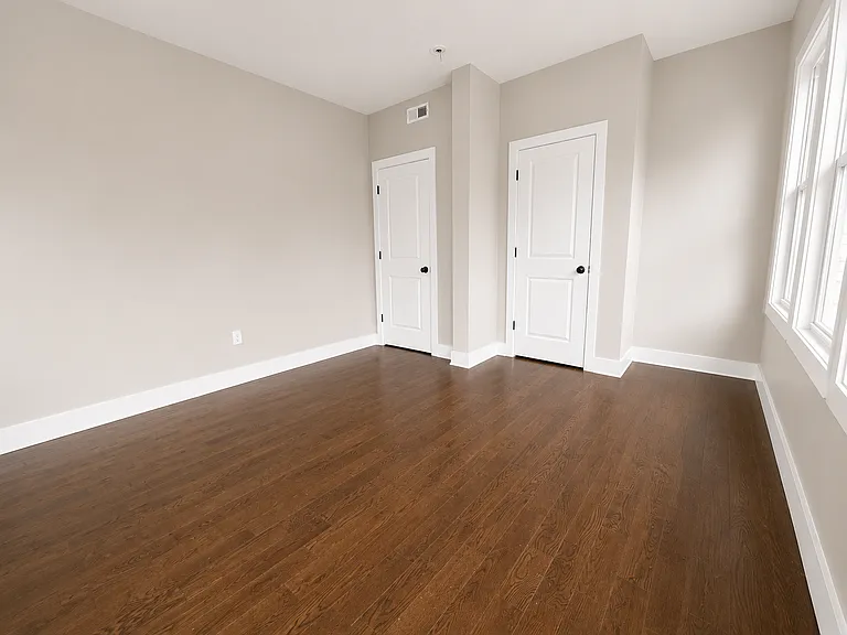 186-188 Renner Ave #2 — Photo 18