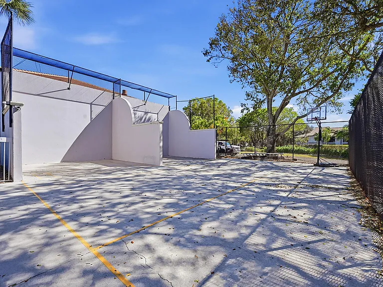 5395 Firenze Dr #K — Photo 46