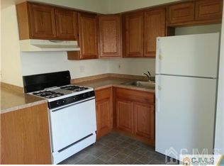 30 Judson St APT 6A, Edison, NJ 08837