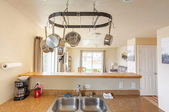2305 Mount Ave #101 — Photo 7