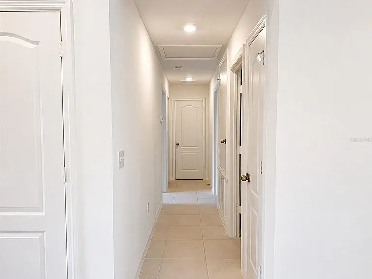 2717 Raindrop Run St — Photo 16