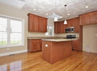 24 W Ledge Rd, Clinton, MA 01510