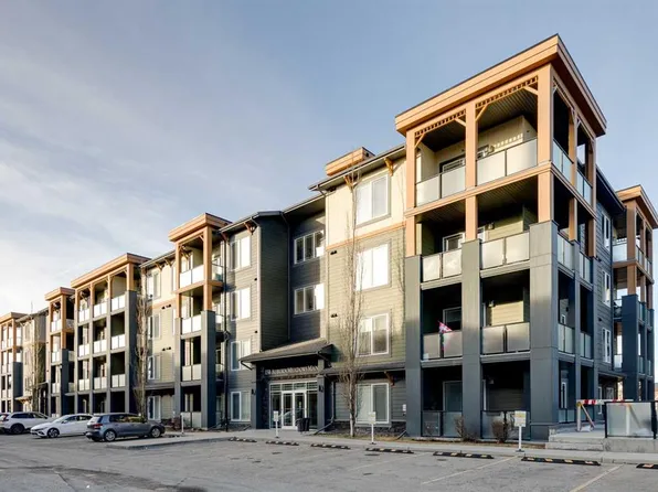 150 E Auburn Meadows Mnr SE #103, Calgary, AB T3M 2S6