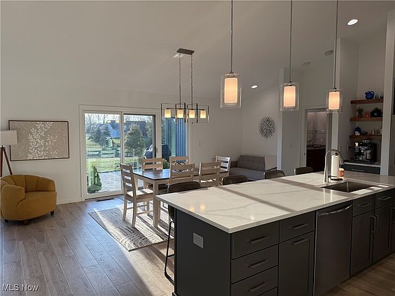 4th image of 9008 Riverwood Dr