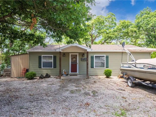 314 SE Lakeside Dr, Lacygne, KS 66040