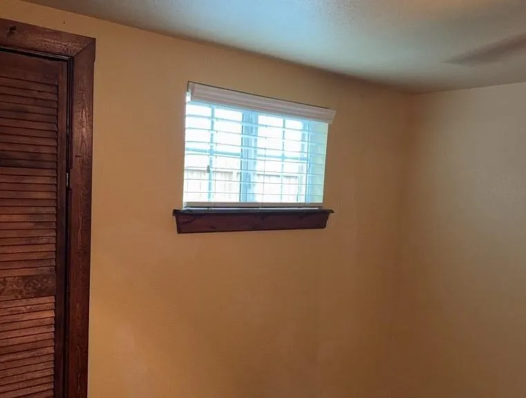 625 Redbud Ln #14 — Photo 7