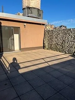 450 6th Ave #3 — Photo 6