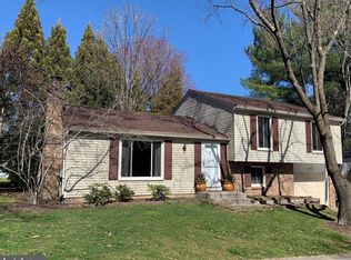 10056 Cape Ann Dr, Columbia, MD 21046